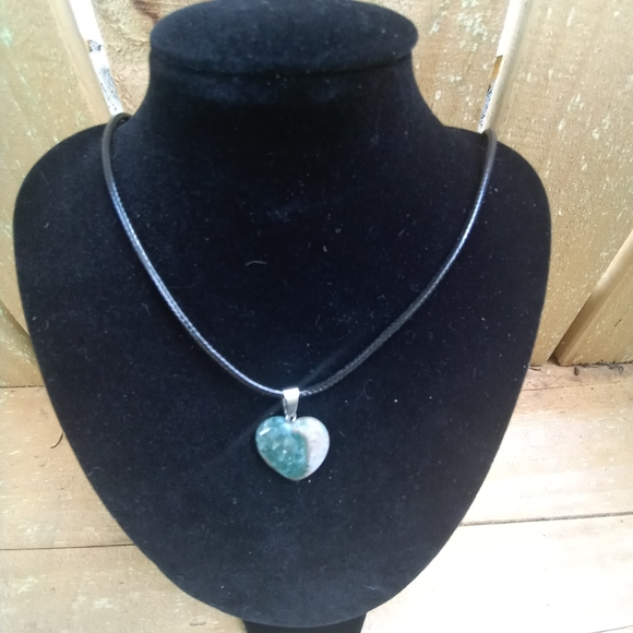 Indian Agate Pendant Necklace - Picture 12 of 13